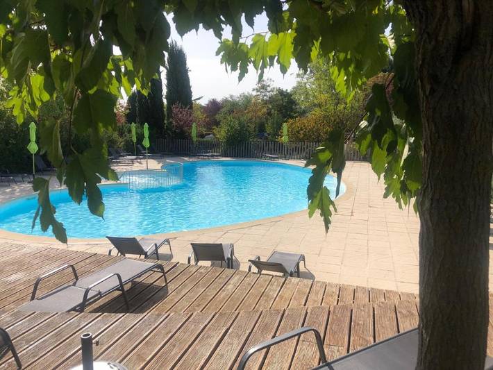 Location de vacances pour 2 personnes, avec jardin et piscine, animaux acceptés à Forcalquier - 2