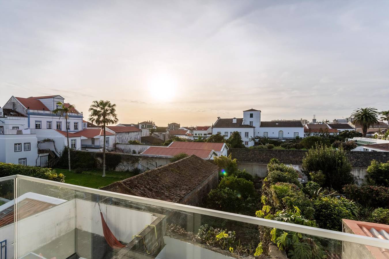 Gehele studio, Studio voor 2 personen met balkon in São Miguel Island, Ponta Delgada