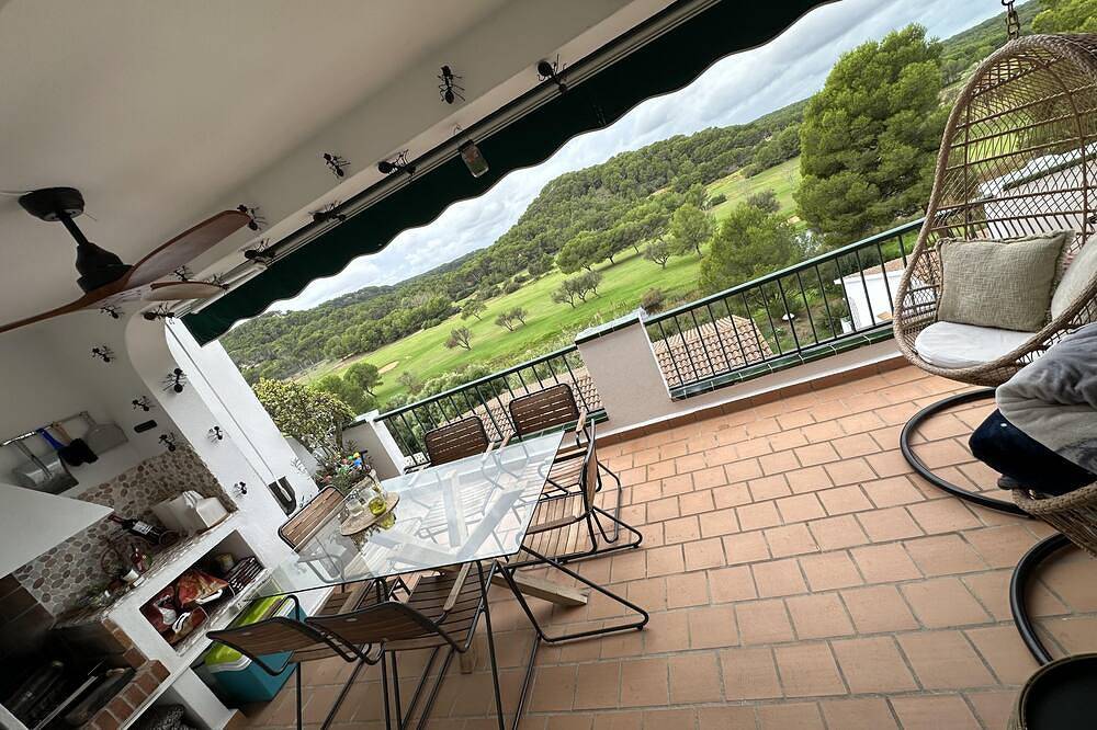 Entire apartment, Flat Surrounded by Nature, With Pool, and Beach Nearby in Son Parc, Es Mercadal