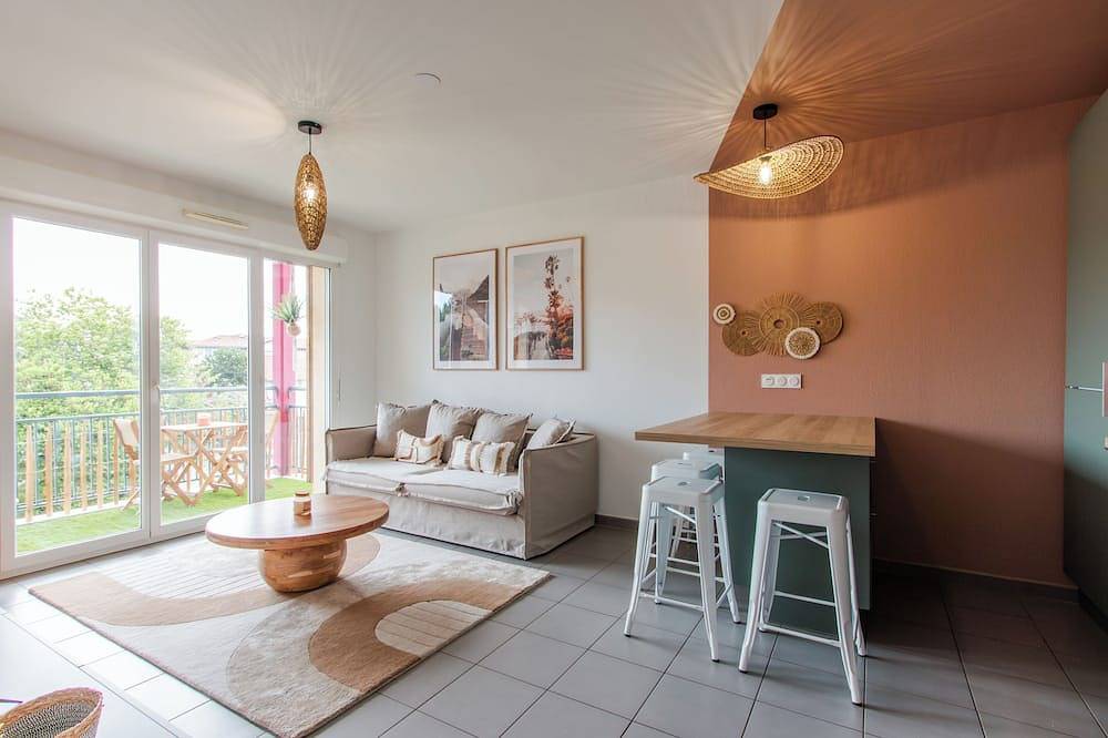 Apartamento entero, Great lakes apartment, city center between lake and forest. in Sanguinet, Côte d’Argent