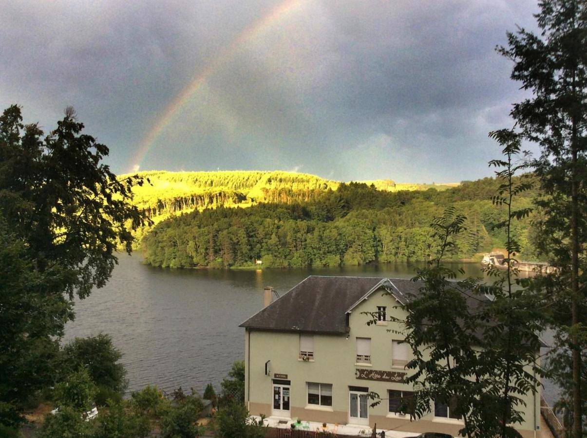 Apartment with Lake View in Treignac, Région de Tulle