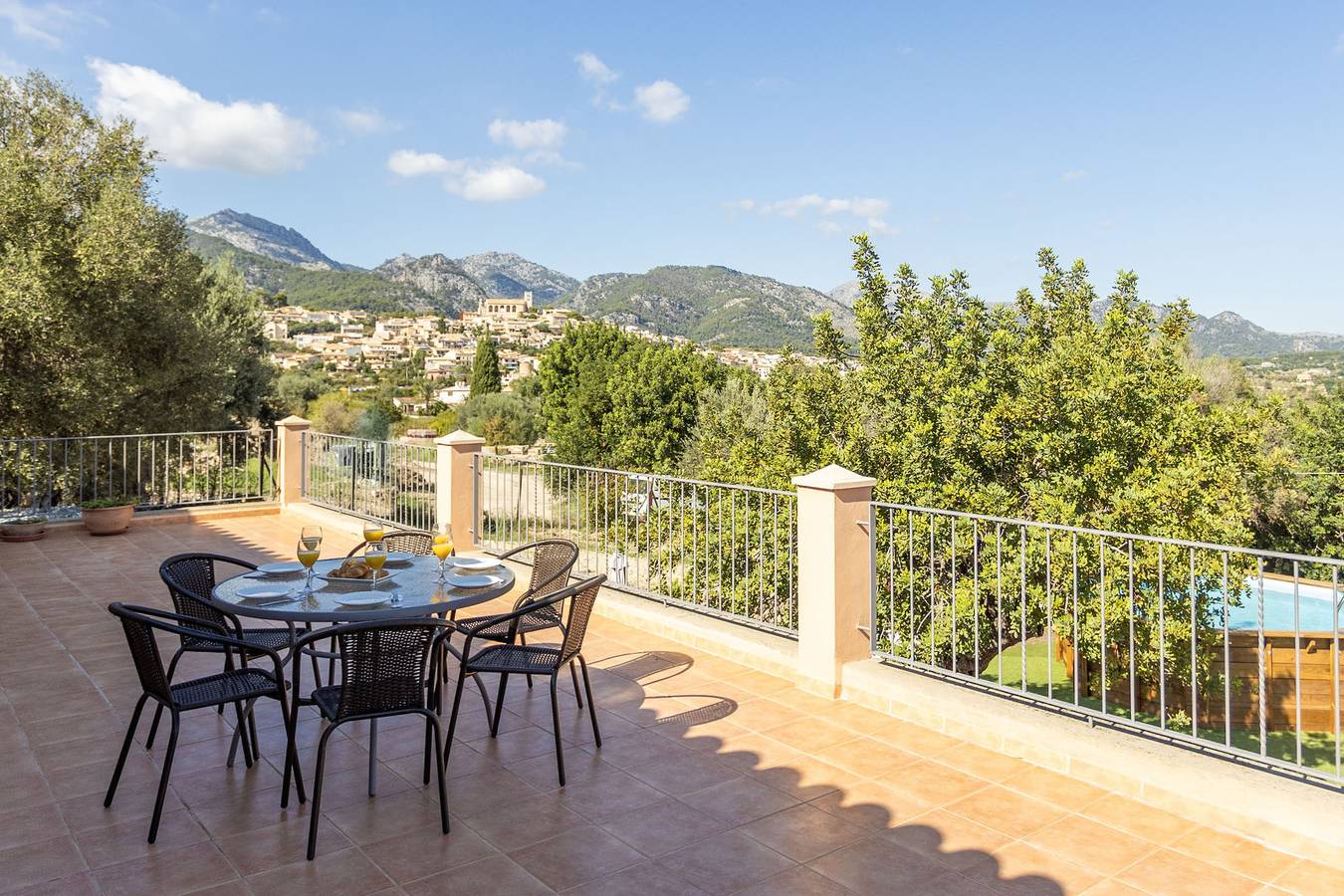 Villa La Llar Clara in Selva, Mallorca Inselmitte