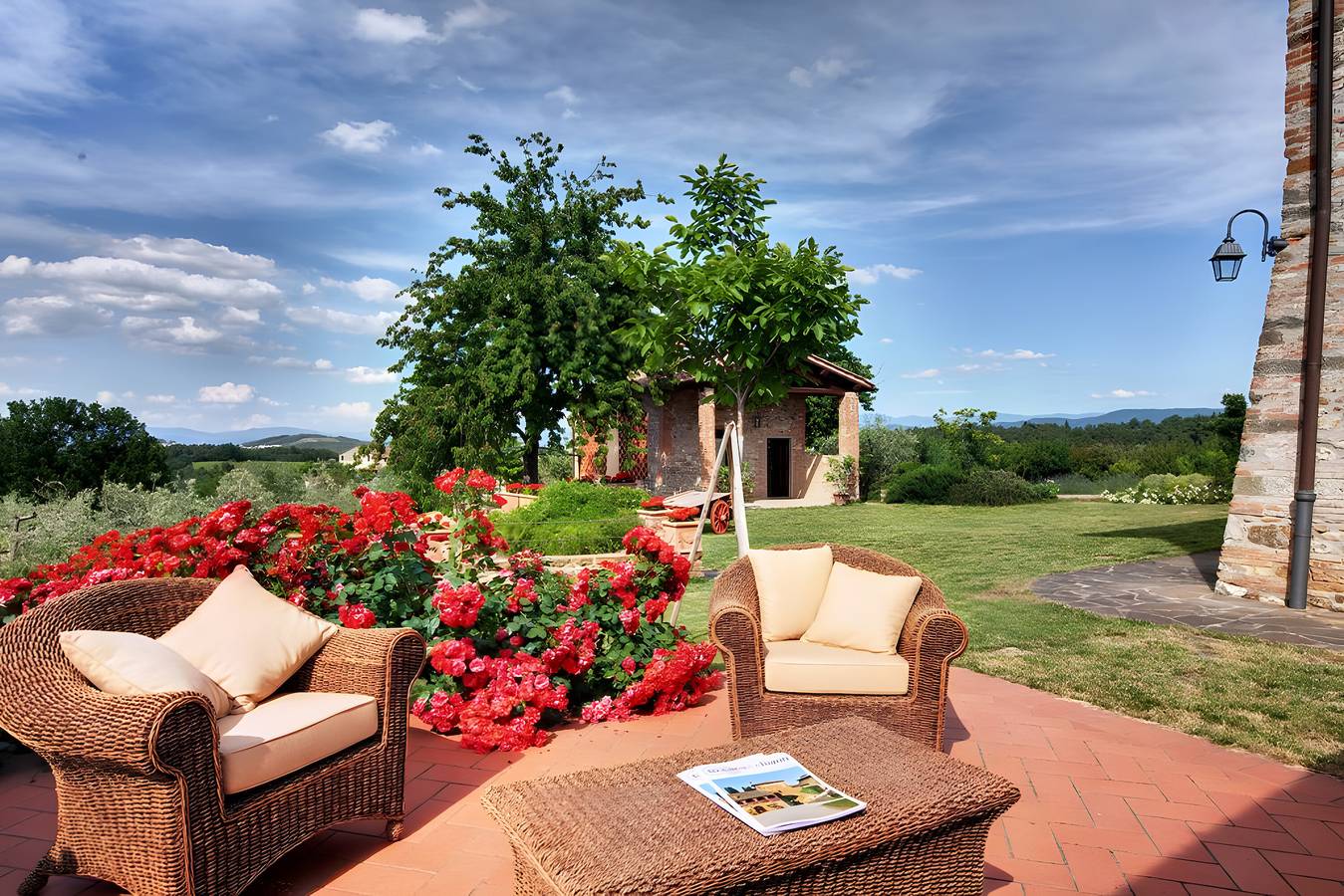 Geheel appartement, Appartement 'Mini in Chianti' met gedeeld zwembad, Wi-Fi en airconditioning in San Casciano in Val di Pesa, Chianti