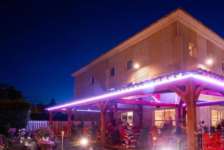 Hôtel pour 2 personnes, avec piscine et jardin, animaux acceptés à Brignoles - 2