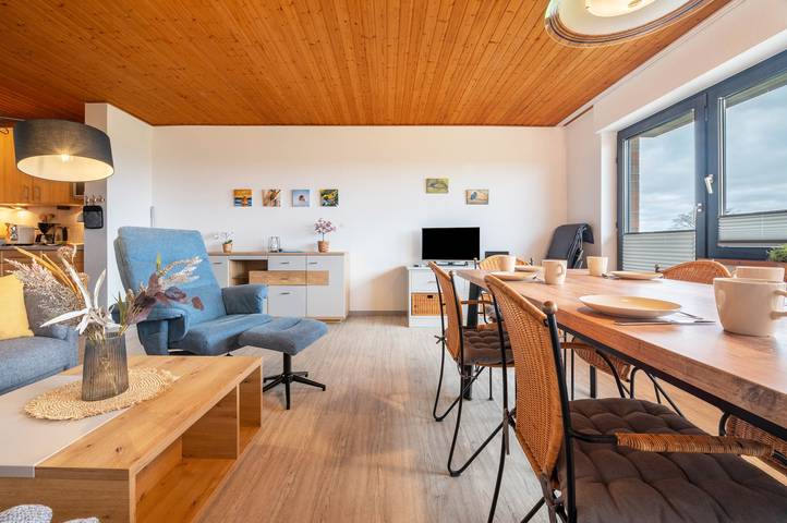 Ferienwohnung für 6 Personen, mit Balkon und Seeblick in Wangerland - 4