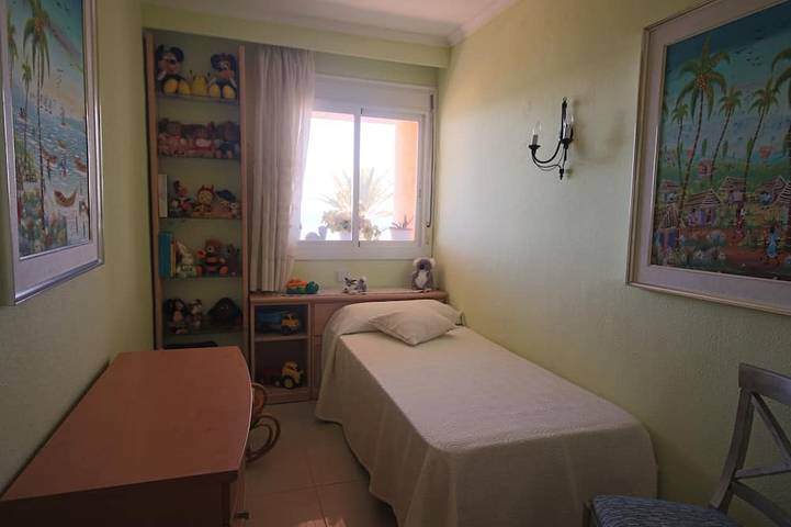 Ganze Wohnung, Elegante Wohnung in der ersten Zeile auf das Meer und Strand von Cala Millor in Cala Millor, Son Servera