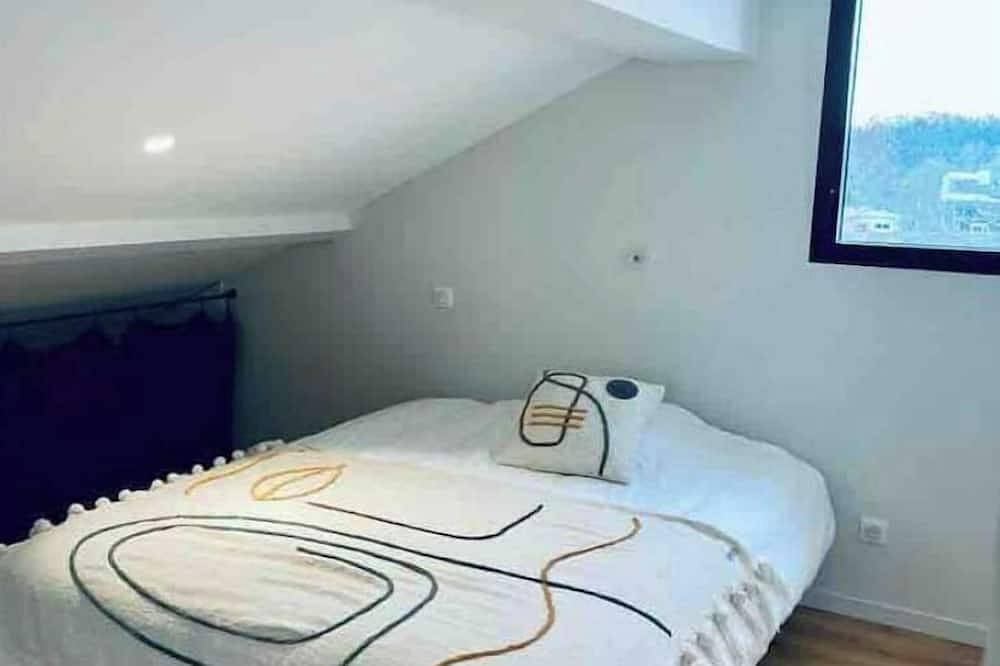 Maison Chaleureuse Avec spa in Mirepoix, Ariège