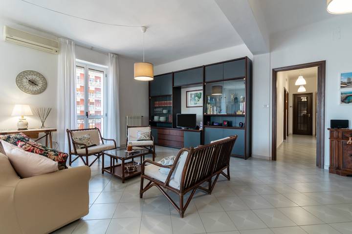 Location de vacances pour 4 personnes, avec Balcon à Bari