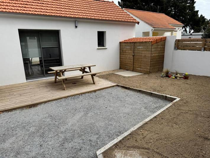 Location de vacances pour 4 personnes, avec jardin et vue, animaux acceptés dans Plage De La Paree Du Jonc - 2
