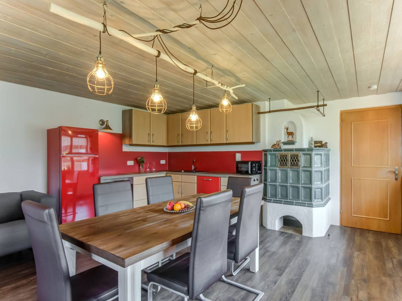 Ganze Wohnung, Gartenwohnung in Wildsteig in Wildsteig, Romantische Straße