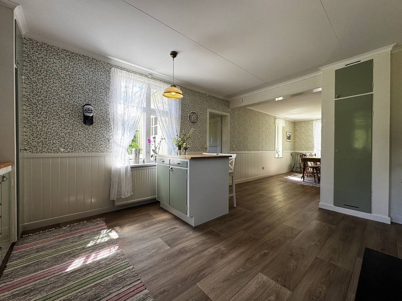 Se08085 in Lidköping, Vänern