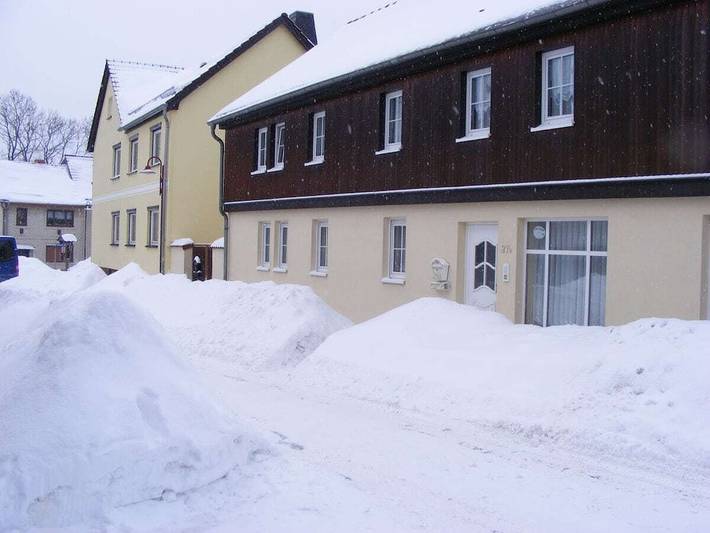 Ferienwohnung mit 2 Schlafzimmer in Tambach-Dietharz, Rennsteig