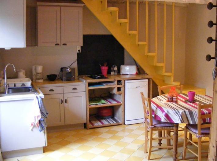 Gîte pour 4 personnes, avec jardin ainsi que terrasse et piscine à Martel - 4