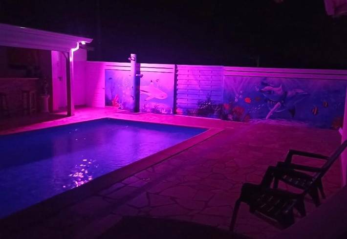 Chambre d’hôte pour 4 personnes, avec jardin et piscine, adapté aux familles