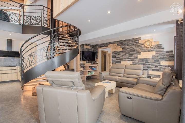 Gîte pour 8 personnes, avec terrasse à Mâcot-la-Plagne - 4