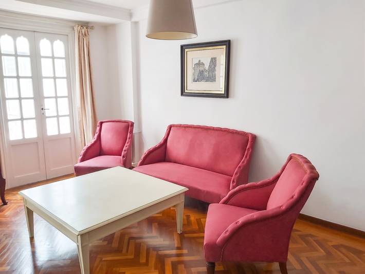 Geräumiges Haus mit Terrasse und Balkon in A Coruña in La Coruña, A Coruña