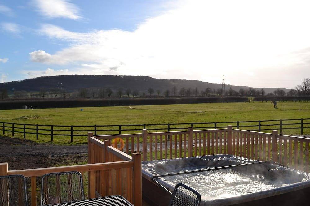 Glamping for 6 People in Chinnor, Oxfordshire