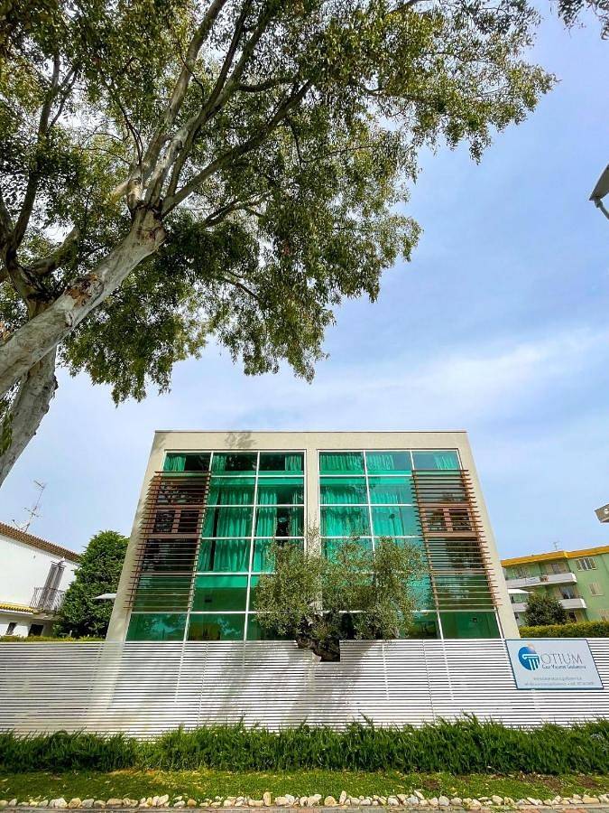 Otium casa vacanze-servizio spiaggia incluso a 250 mt-struttura pet friendly in Giulianova, Giulianova (Commune)