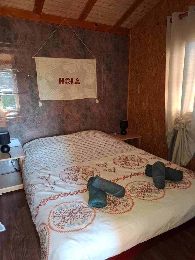 Gîte pour 4 personnes, avec terrasse et vue, animaux acceptés à Signy-le-Petit - 3