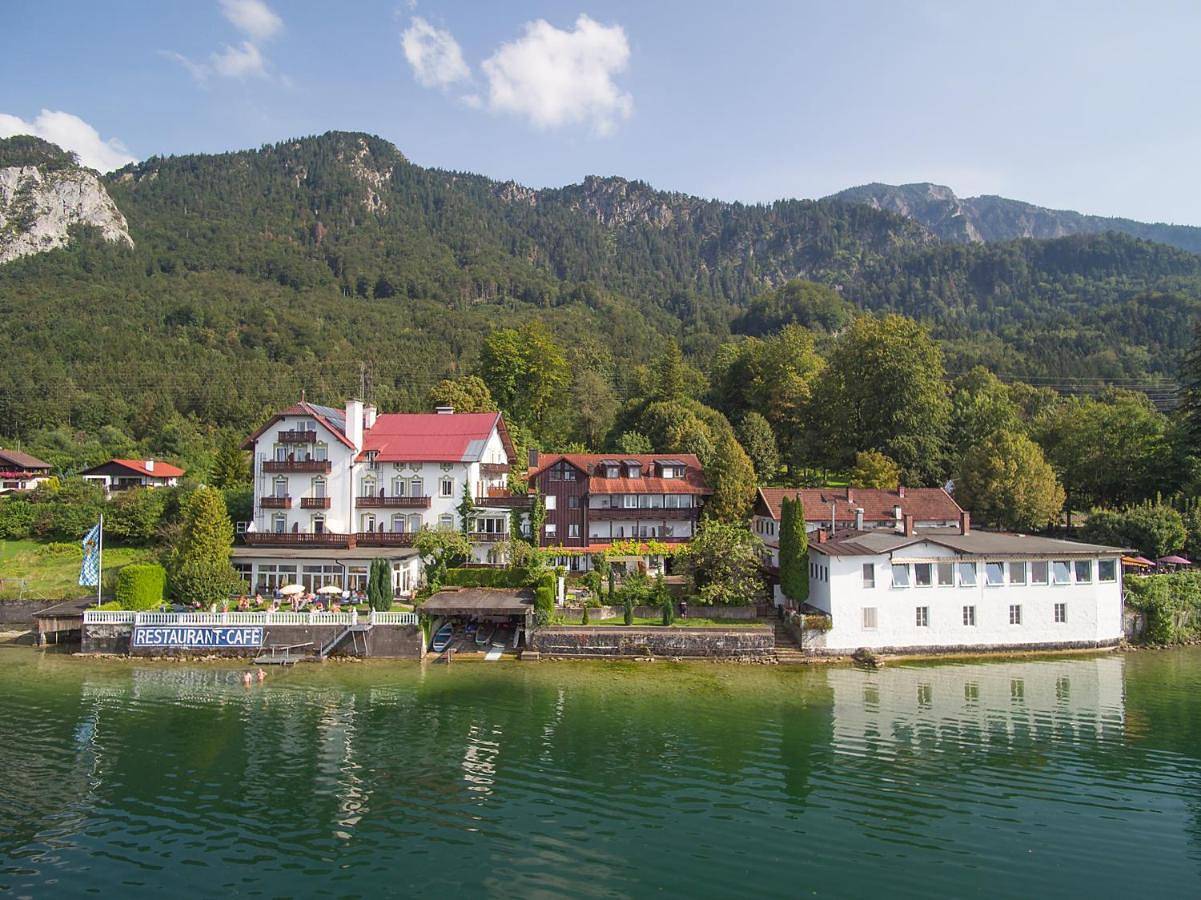 Seehotel Grauer Bär in Kochel am See, Kochelsee