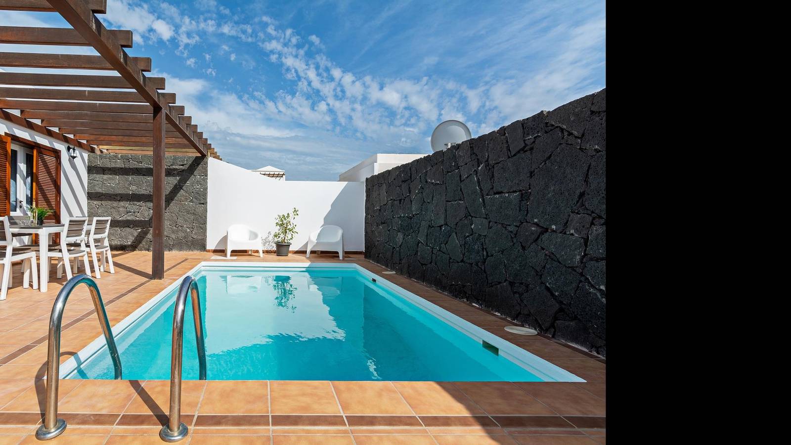 Villa Vela con Piscina Privada en Playa Blanca in Playa Blanca, Yaiza