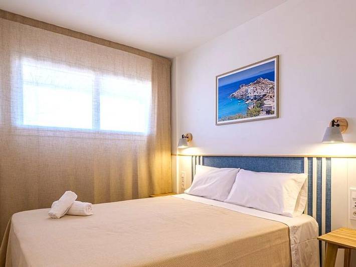 Camping für 3 Personen, mit Kinderpool in Katalonien - 4