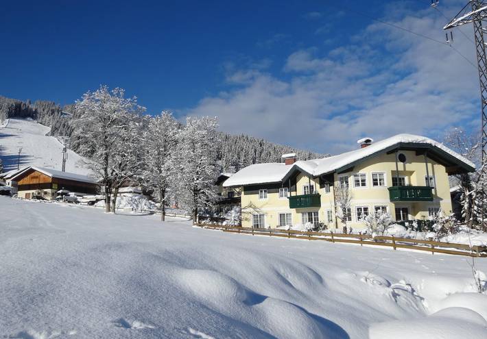 Ferienwohnung für 2 Personen, mit Balkon und Garten in Flachau - 2