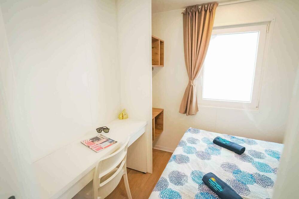 Mobilehome mit Klimaanlage, Terrasse und Pool in Torre di Bari, Ogliastra Provinz