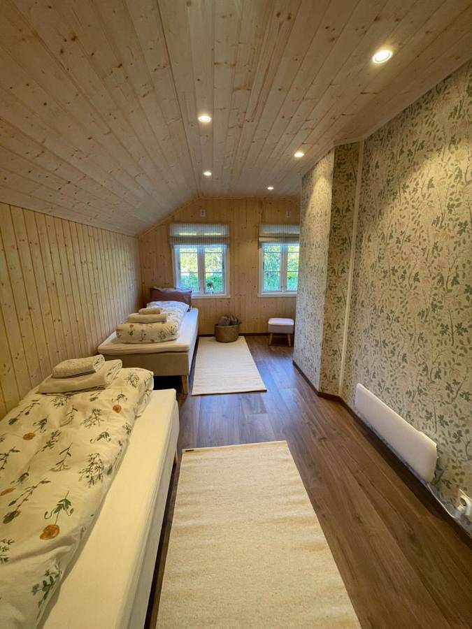 Ferienhaus für 11 Personen, mit Garten und Ausblick in Stord - 3