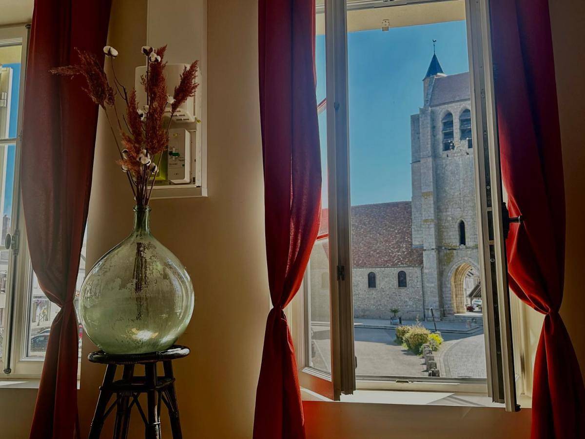 Three-Bedroom House in Égreville, Seine-et-Marne