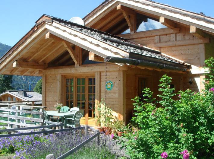 Chalet pour 6 personnes, avec balcon et jardin