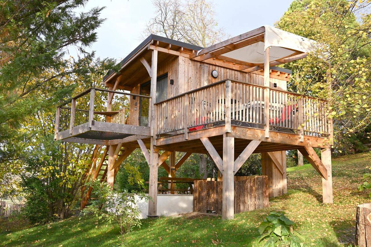 Lodges Arverne in Vic-le-Comte, Parc Naturel Régional Livradois-Forez