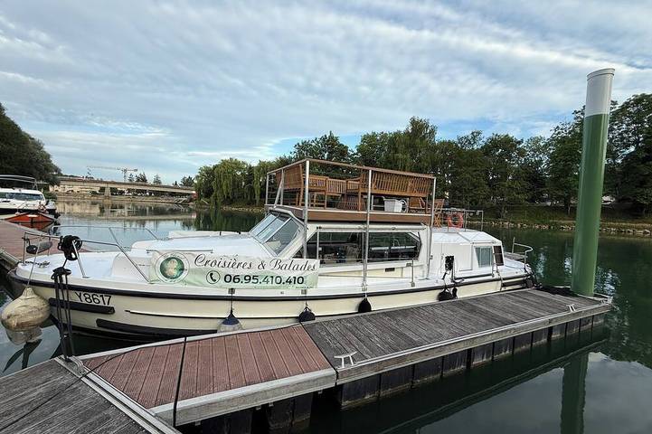 Péniche pour 4 personnes dans Seine-et-Marne