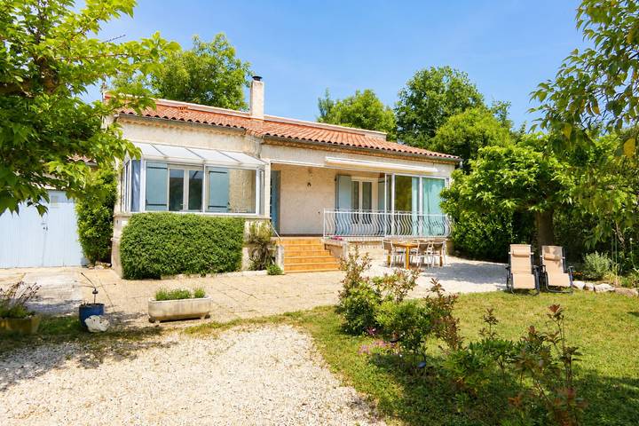 Ferienhaus für 5 Personen mit Garten in Sénas, Arles und Umgebung