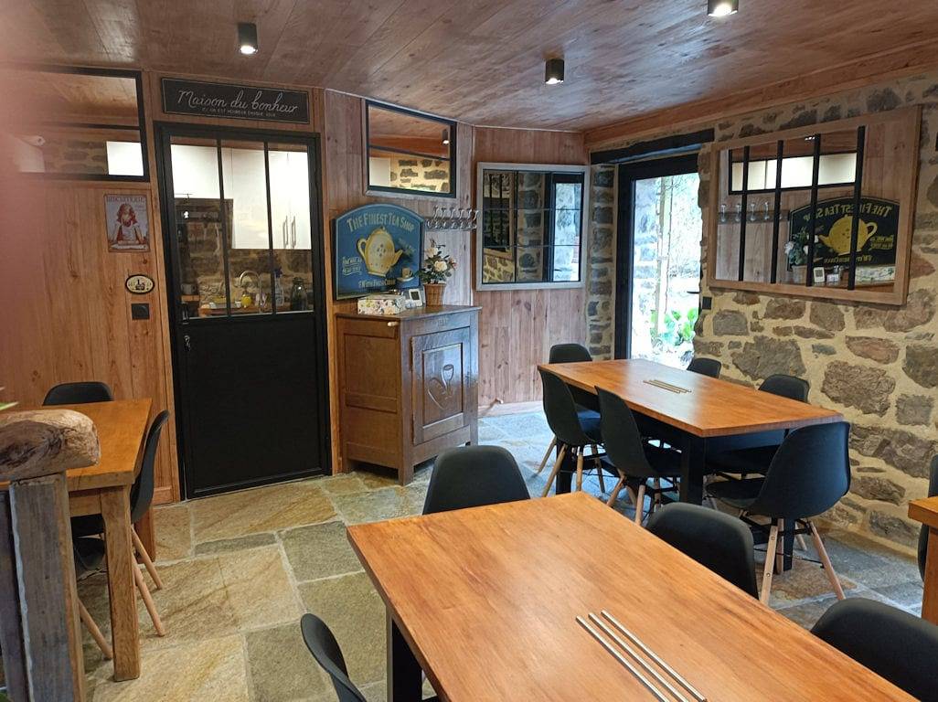 Ferme Apicole de Térénez - Chambre double in Rosnoën, Région de Châteaulin