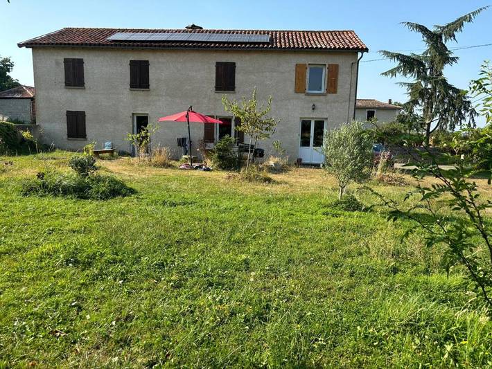 Gîte pour 2 personnes, avec Jardin ainsi que Sauna et Vue dans Sadeillan