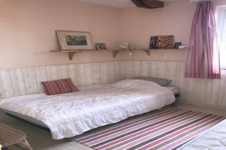Gîte pour 15 personnes, avec jardin à Gouville-sur-Mer - 2