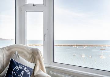 Holiday Home for 5 People in Brixham, Torbay, Photo 2