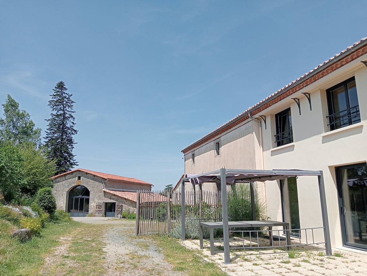 Gîte "La Longère" 15 couchages in Les Herbiers, Vallée de la Loire
