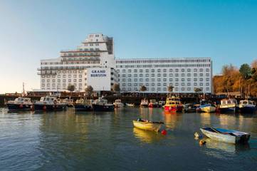 Hôtel pour 10 personnes, avec sauna, animaux acceptés à Folkestone