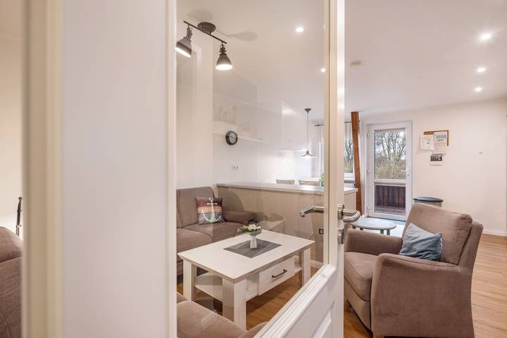 Ganze Wohnung, Ferienwohnung 'Ferienhof Paulsen - Austernfischer' mit Gemeinschaftsgarten, Balkon und Wlan in Tammensiel, Pellworm