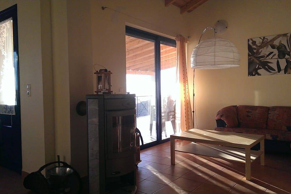 Freistehendes Haus mit fantastischen Meerblick in Xiropigado, Kynouria