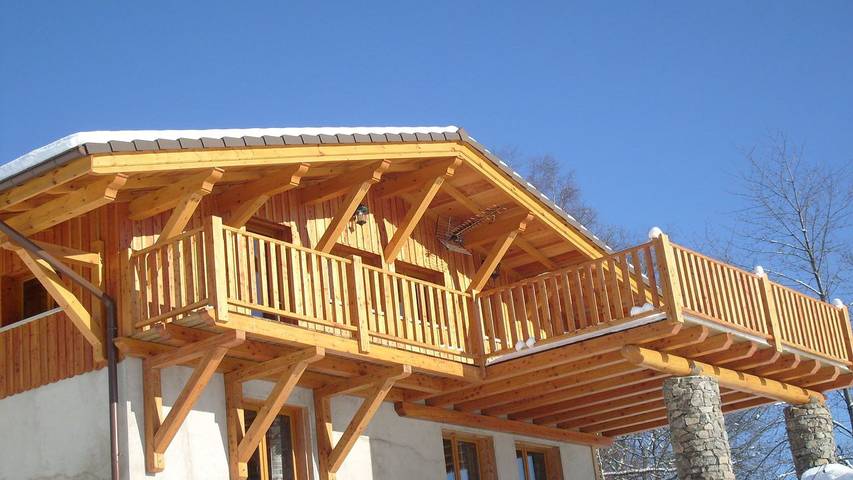 Vakantiehuis voor 16 personen, with balkon and tuin as well as zwembad in de Vogezen