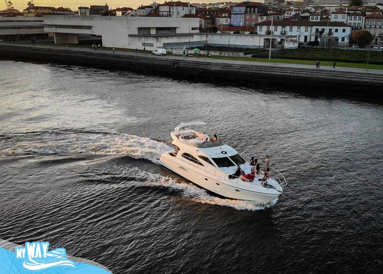 Barco no Coração da Cidade - Iate de 5 estrelas in Viana do Castelo, Distrito de Viana do Castelo