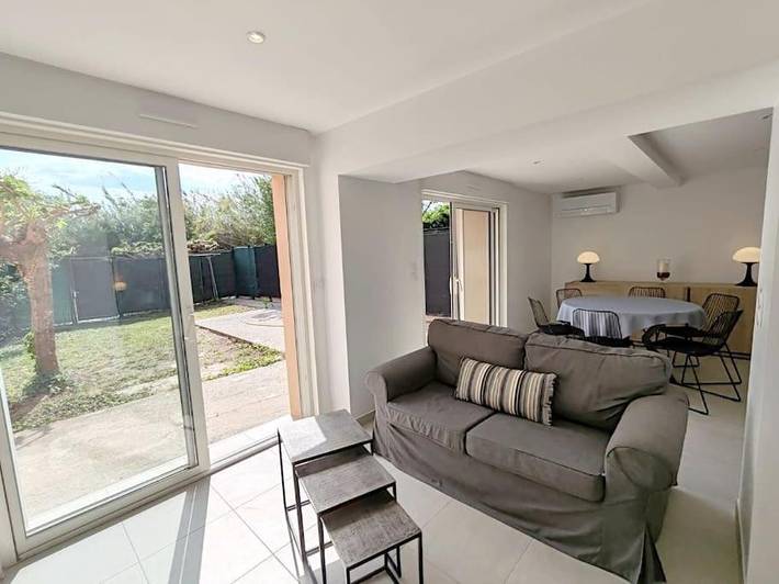 Location de vacances pour 6 personnes, avec terrasse et vue à Théza - 2