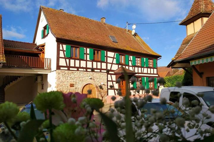 Location de vacances pour 6 personnes, avec terrasse et jardin à Kogenheim