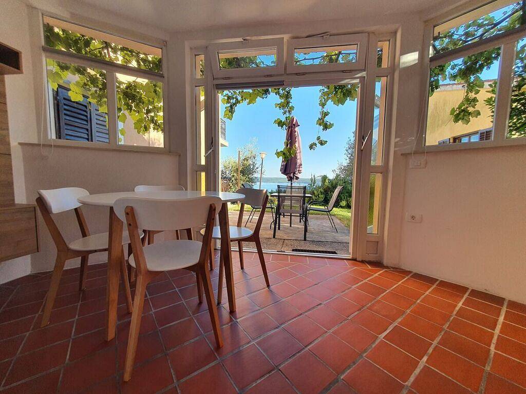 Wohnung in Portorož mit Schwimmbecken in Piran, Slowenische Riviera