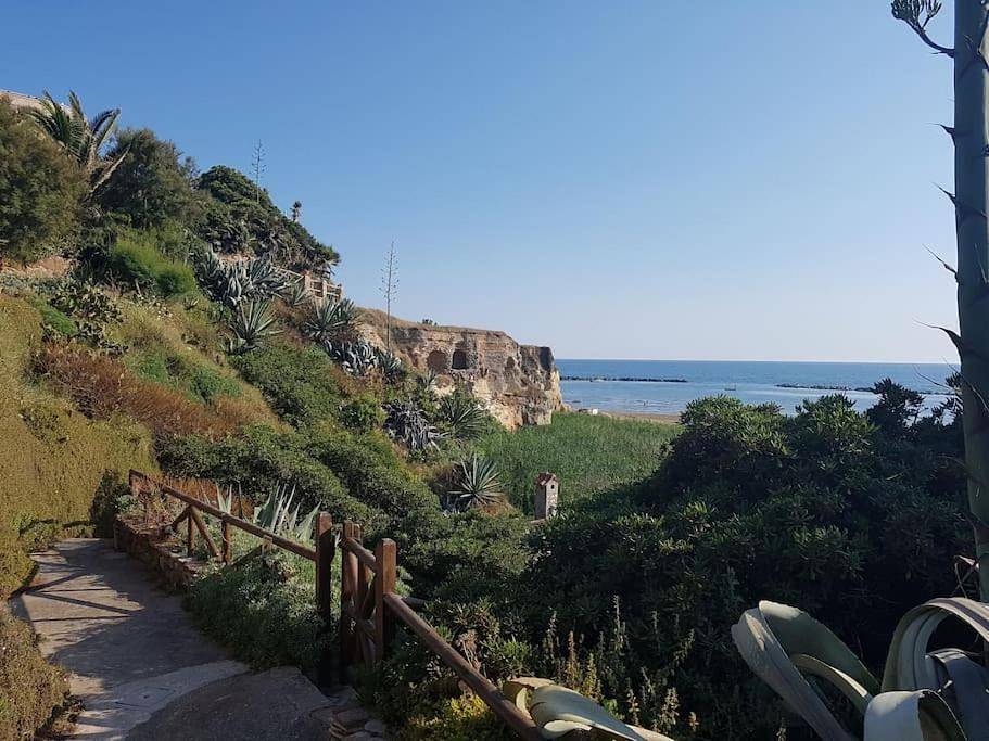 Three-Bedroom House in Grotte di Nerone (Anzio), Anzio