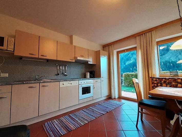 Ferienwohnung für 3 Personen, mit Balkon und Terrasse sowie Garten und Ausblick in Vorderlanersbach - 3