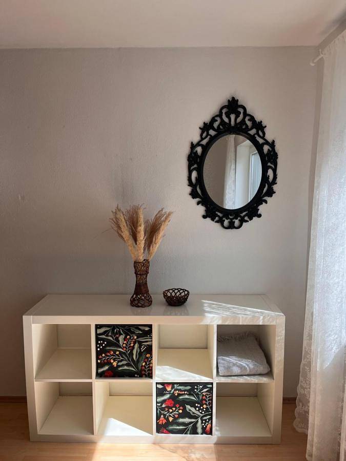 Ferienwohnung für 4 Personen, mit Terrasse und Garten sowie Ausblick in Schiffweiler